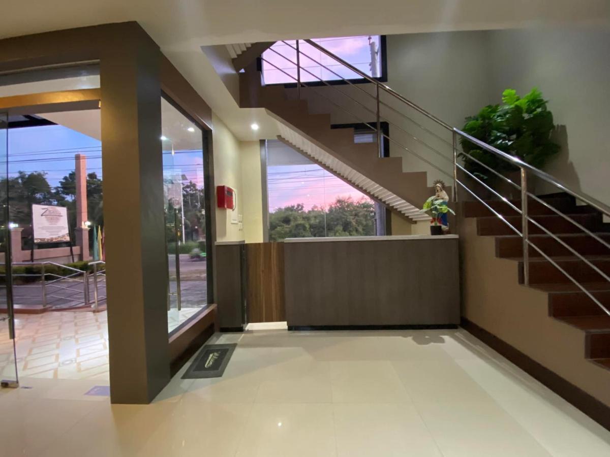 Hotel Eight Breeze Baclayon Esterno foto