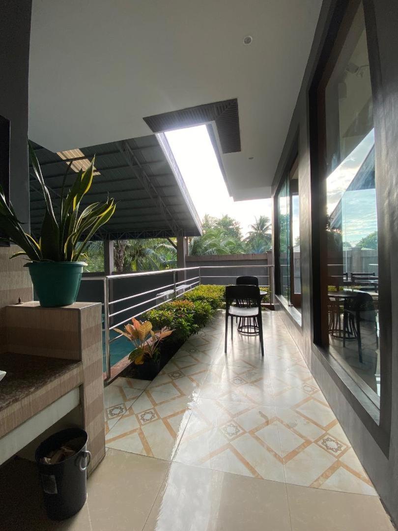 Hotel Eight Breeze Baclayon Esterno foto