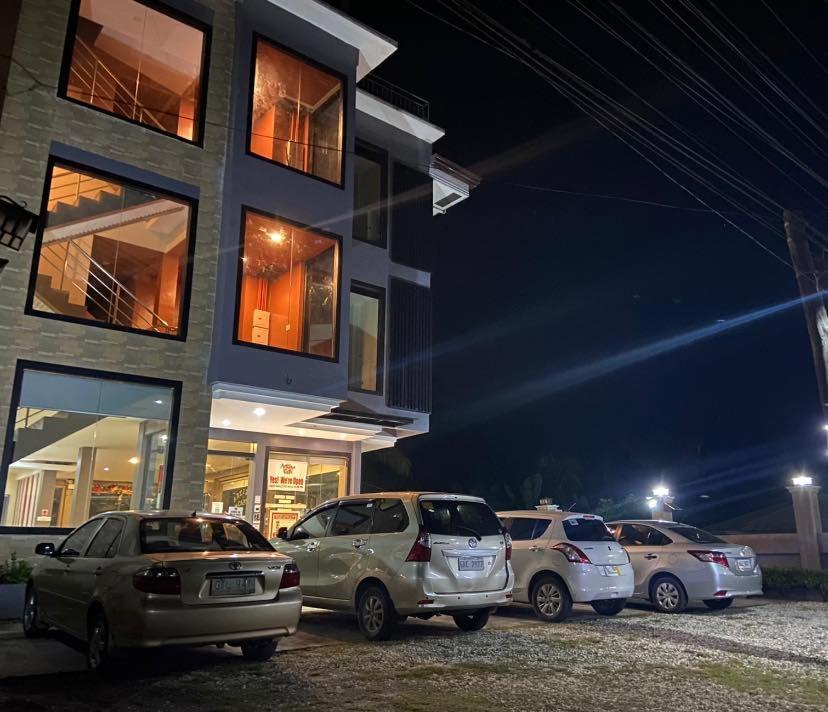 Hotel Eight Breeze Baclayon Esterno foto